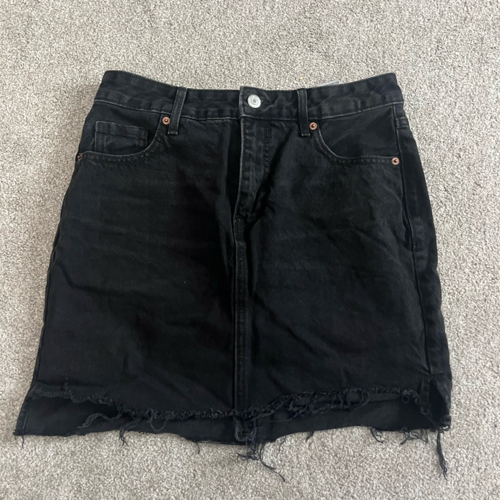 Old Navy Charcoal Denim Skirt
